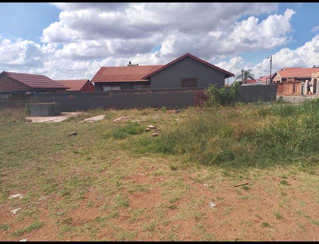 LAND FOR SALE IN SOSHANGUVE WW